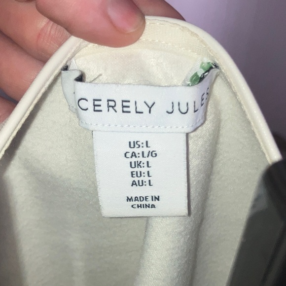 Chic Cream Women's Blouse faux leather - Picture 2 of 7